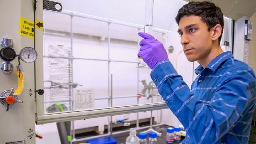 Amar Bhardwaj '20 researches catalysts for solar fuels and new techniques for seawater desalination