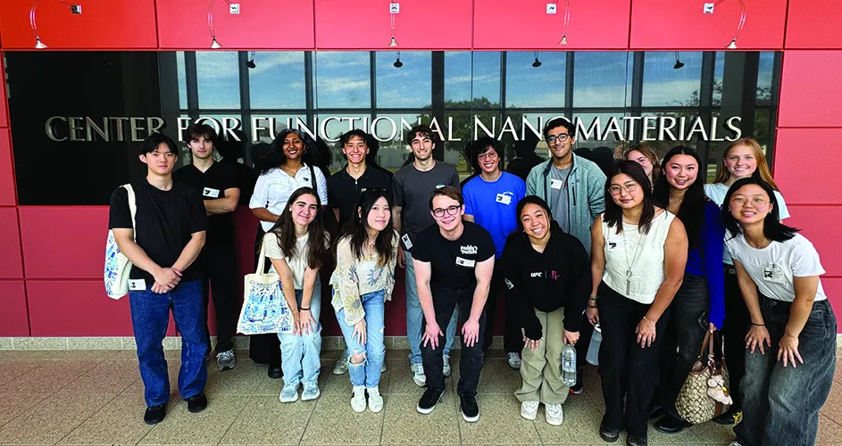 REU participants visit Brookhaven National Lab